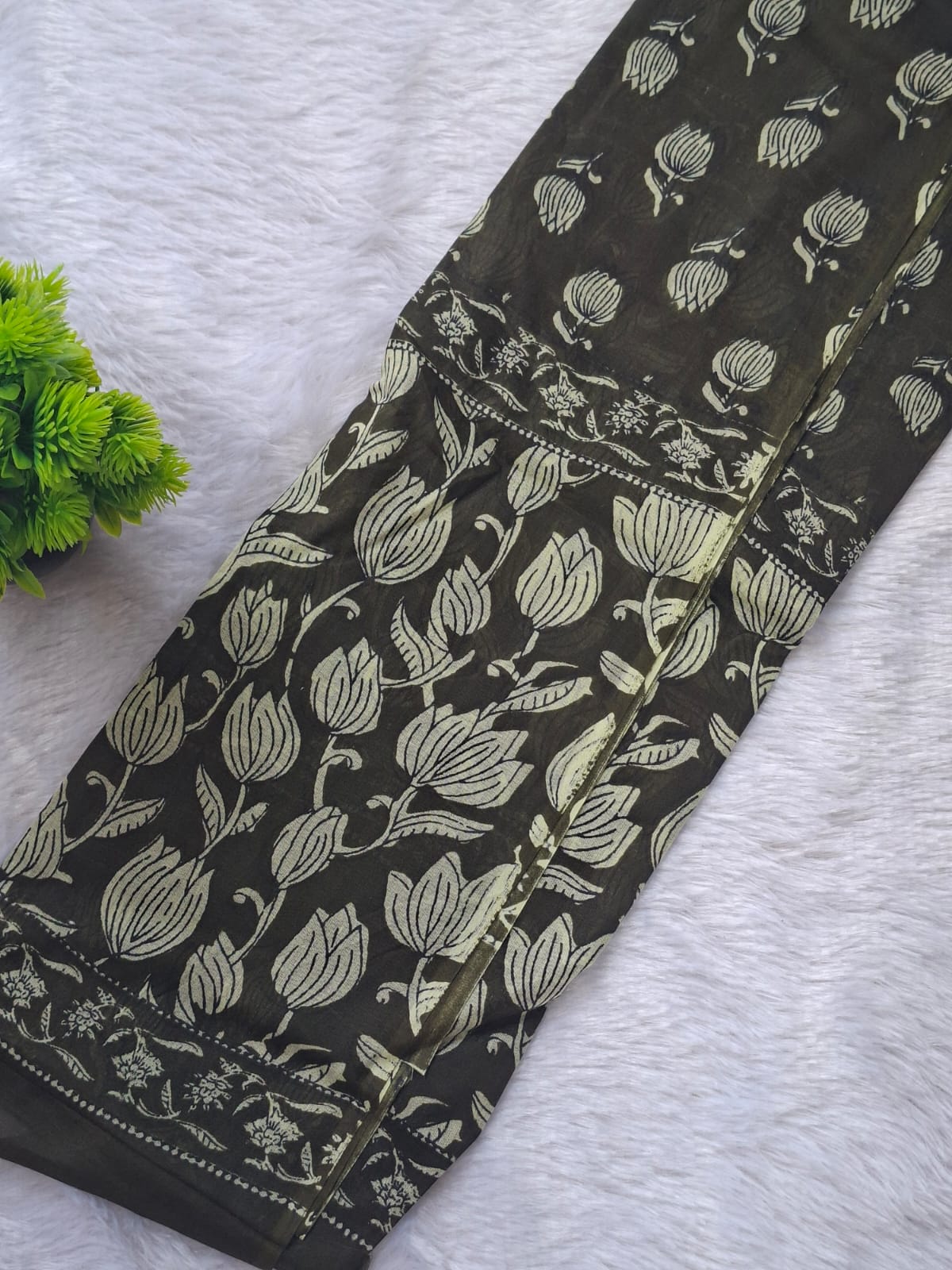 Pure Cotton Unstitched Suit - Cotton Dupatta