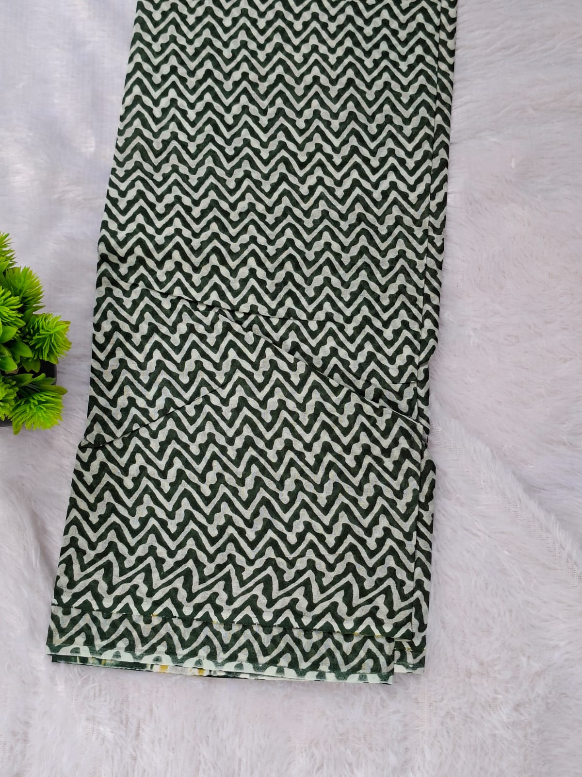 Pure Cotton Unstitched Suit - Cotton Dupatta