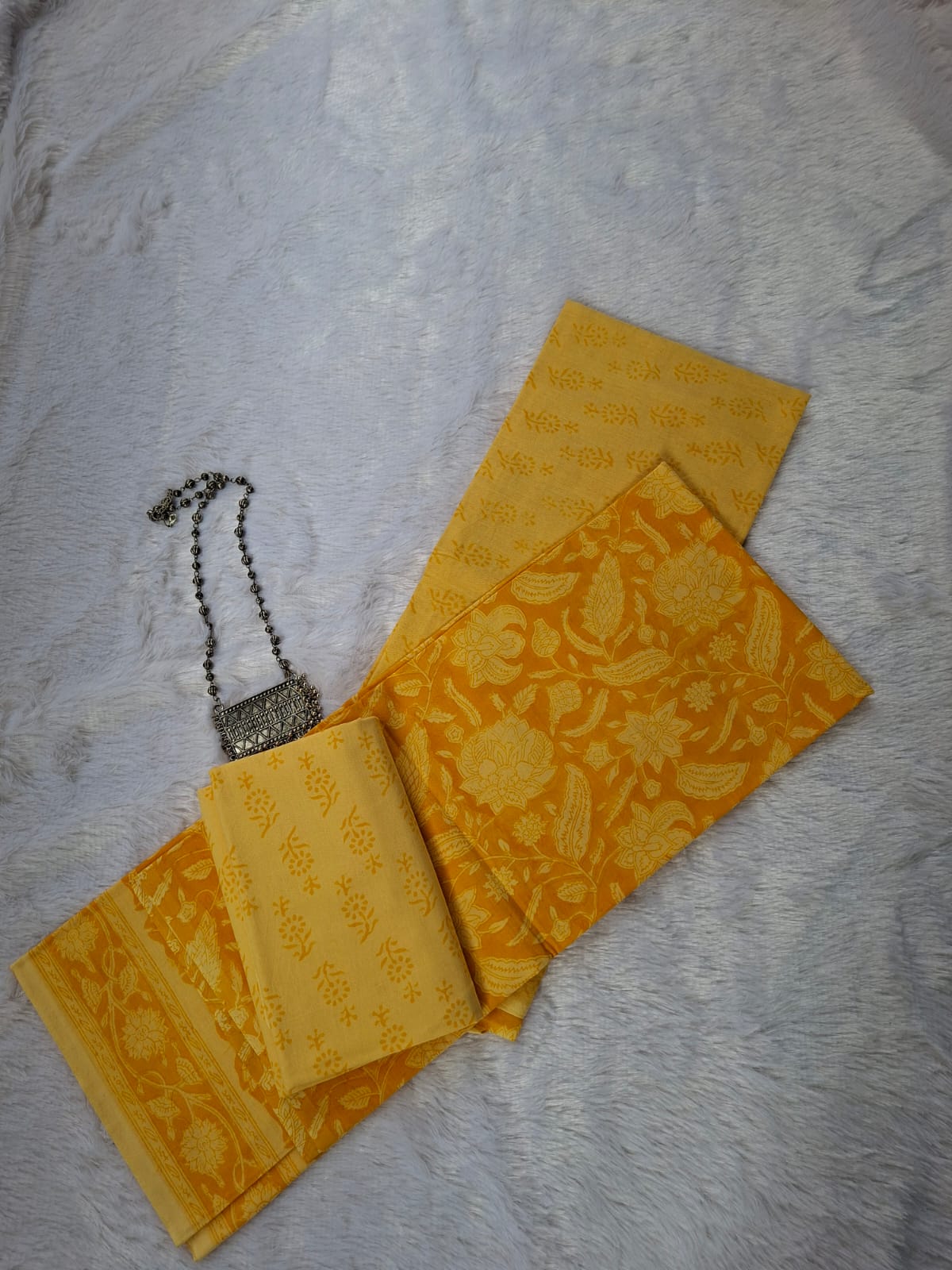 Cotton suits - Cotton Dupatta