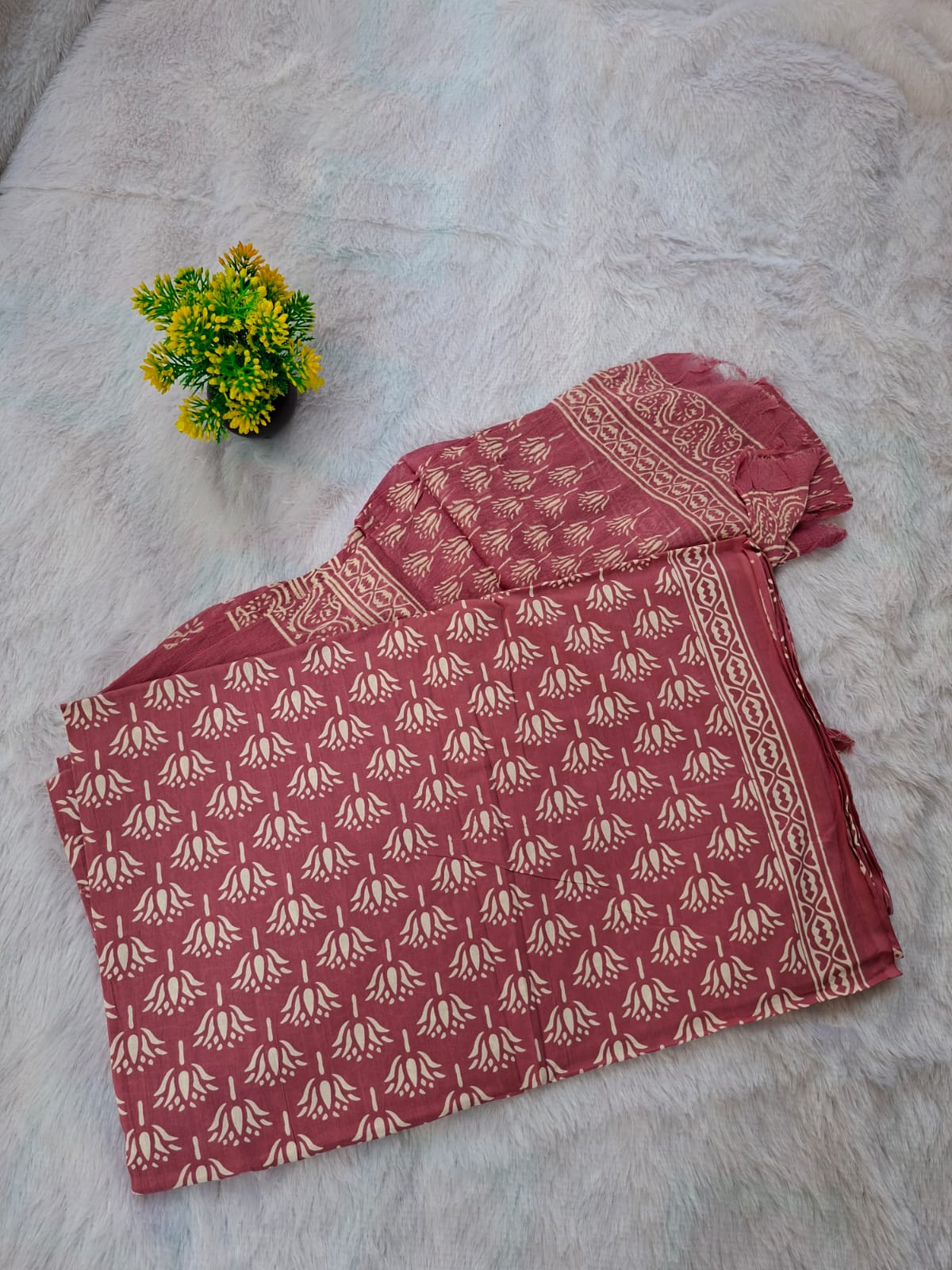 Pure Cotton Unstitched Suit - Chiffon Dupatta
