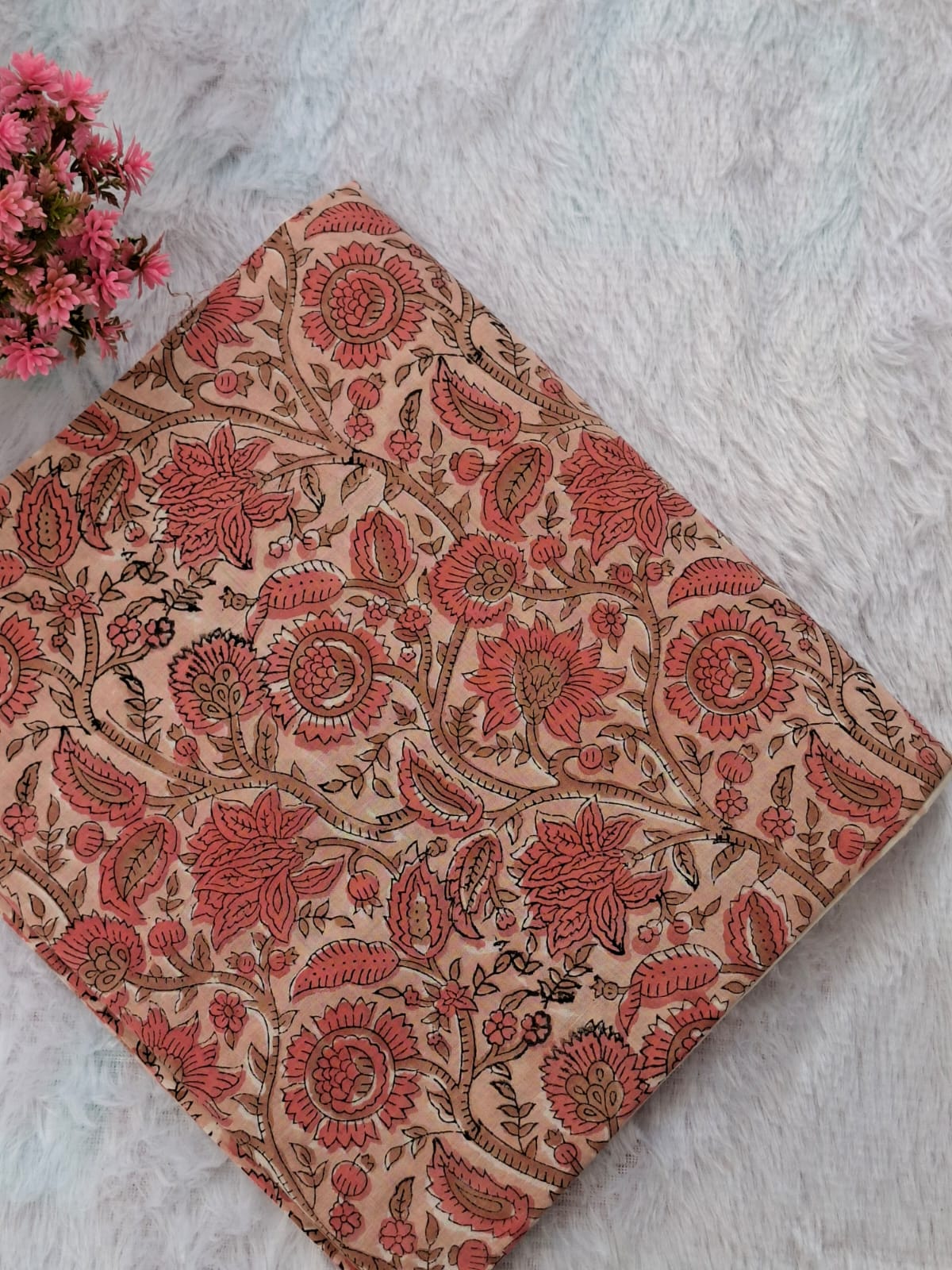 Pure Cotton Unstitched Suit - Chiffon Dupatta