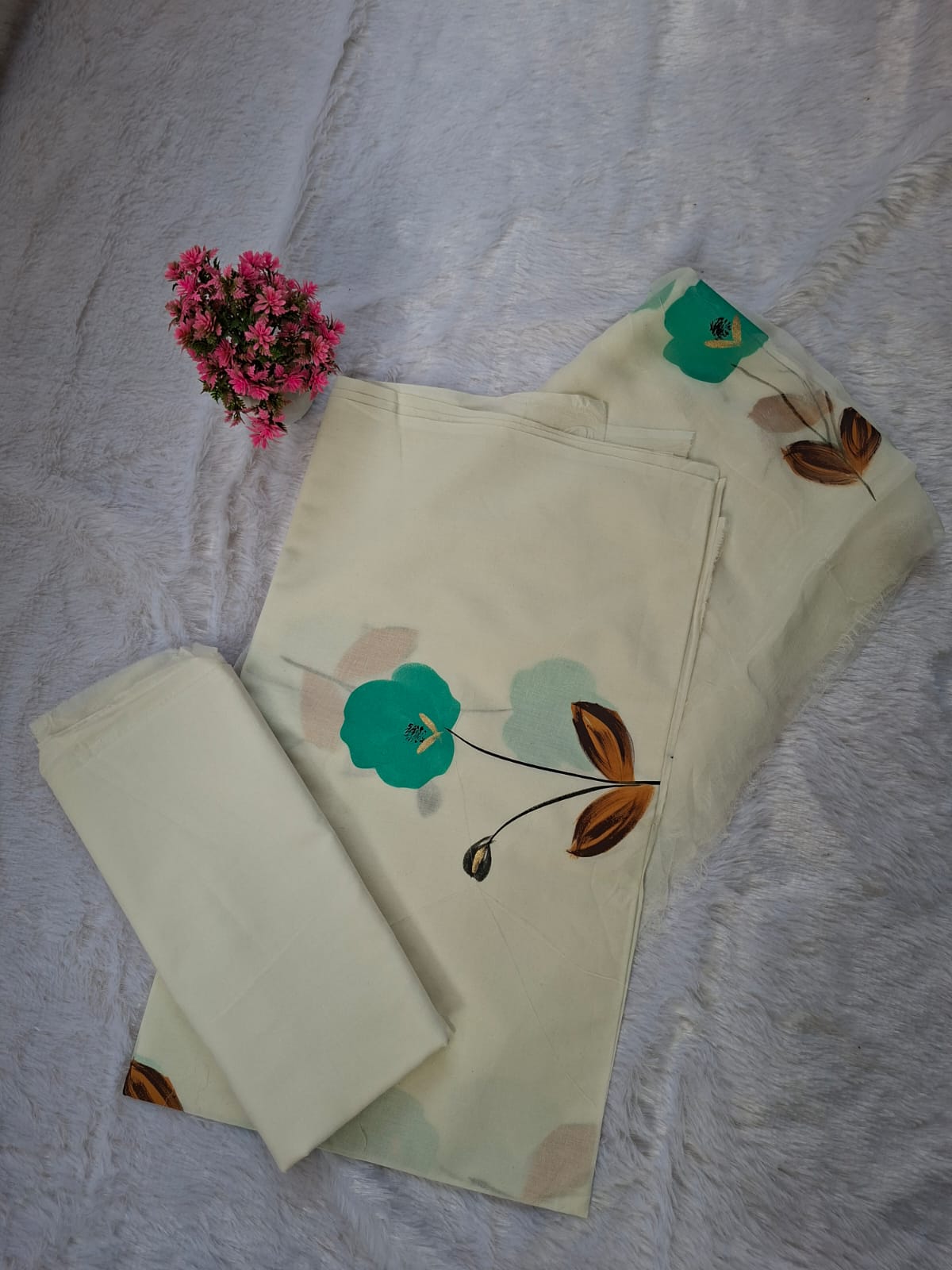 Pure Cotton Unstitched Suit - Chiffon Dupatta