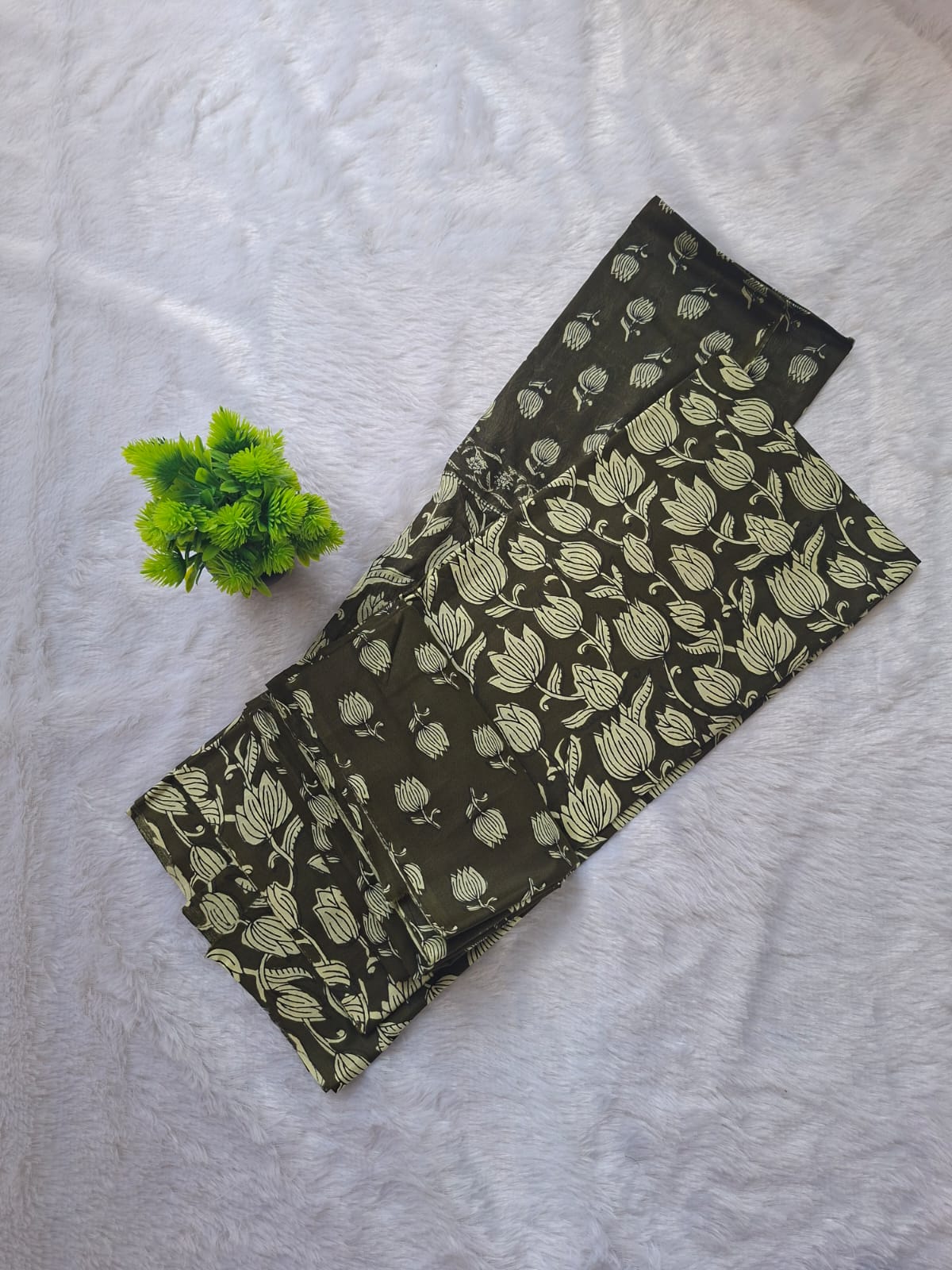 Pure Cotton Unstitched Suit - Cotton Dupatta