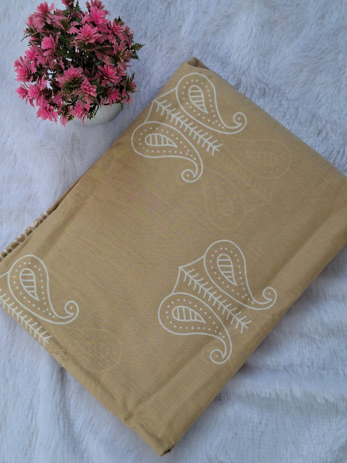 Pure Cotton Unstitched Suit - Chiffon Dupatta