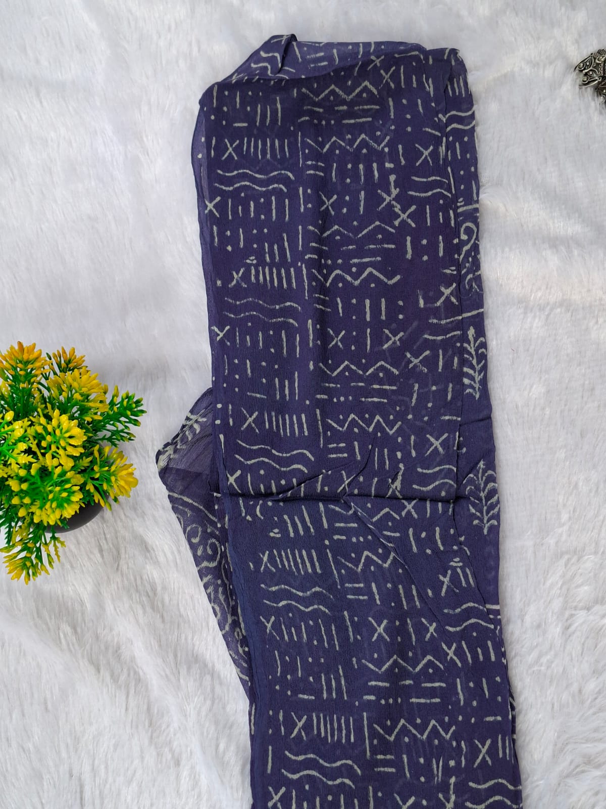 Pure Cotton Unstitched Suit - Chiffon Dupatta