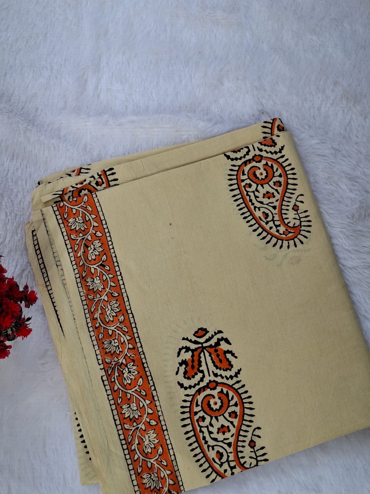 Pure Cotton Unstitched Suit - Chiffon Dupatta