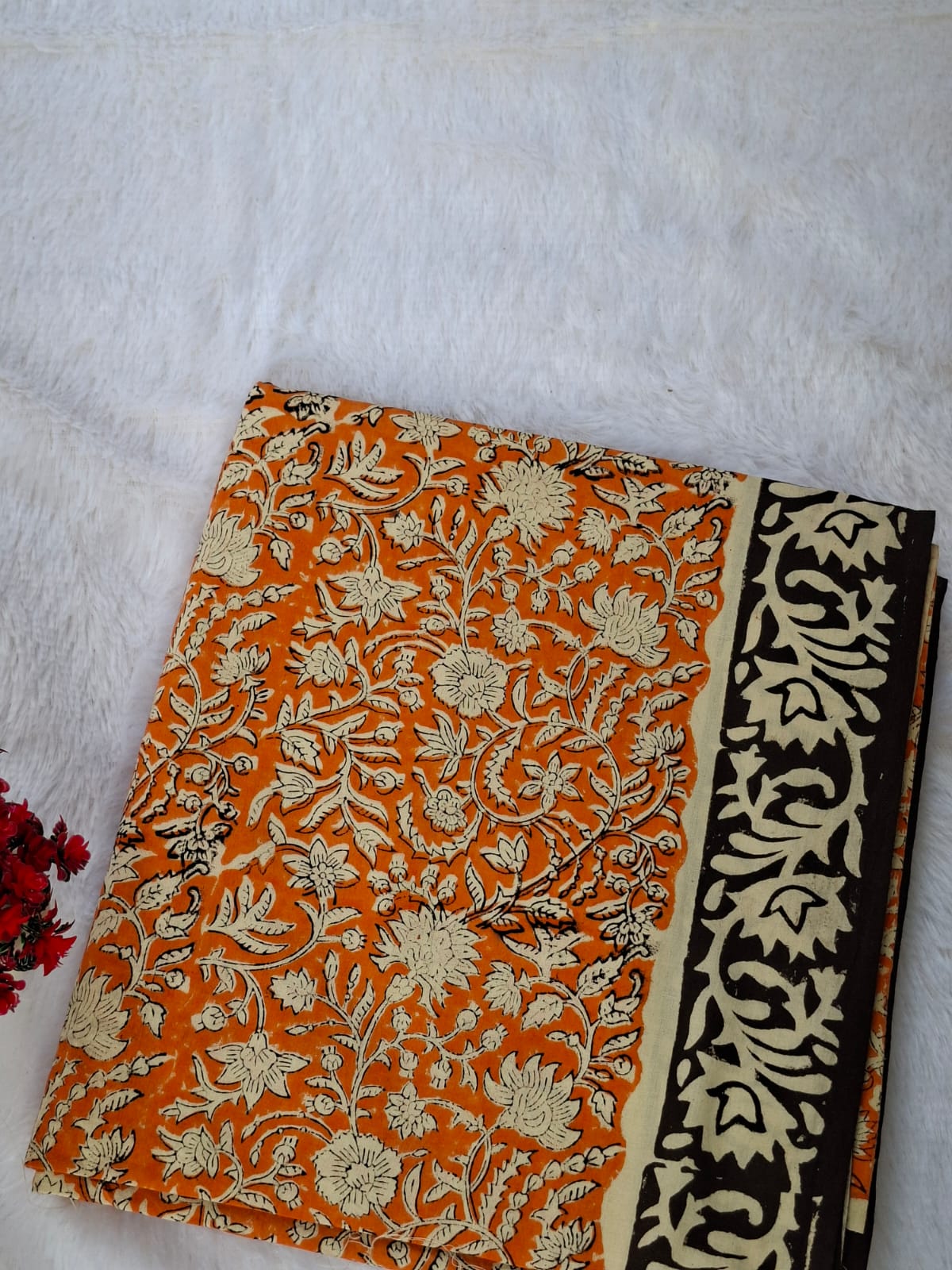 Pure Cotton Unstitched Suit - Chiffon Dupatta