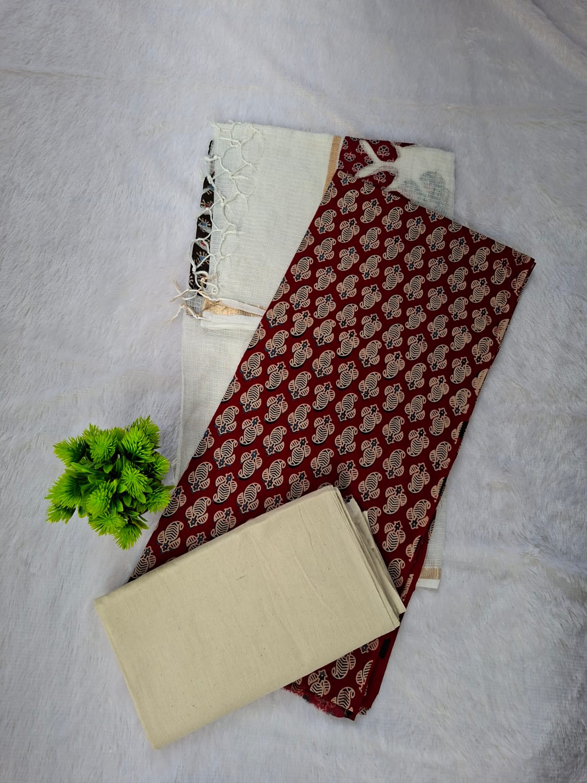 Patchwork dupatta cotton suit-Red